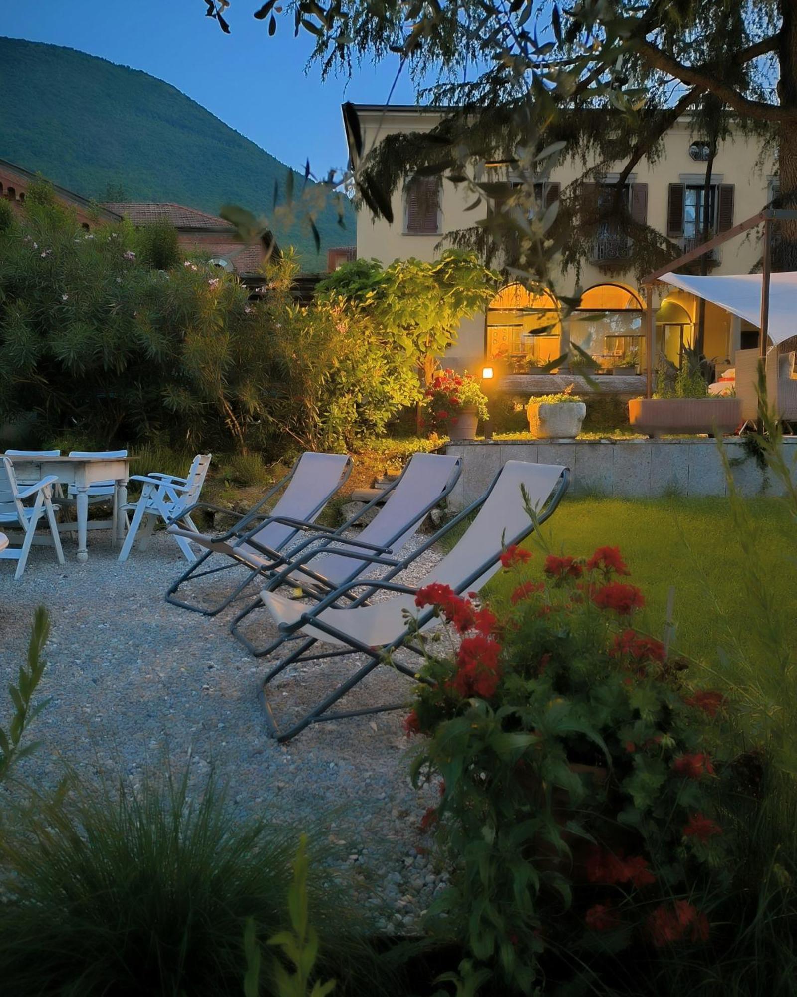 Villa Riva Lago - Apartment With Parking Tavernola Bergamasca Dış mekan fotoğraf