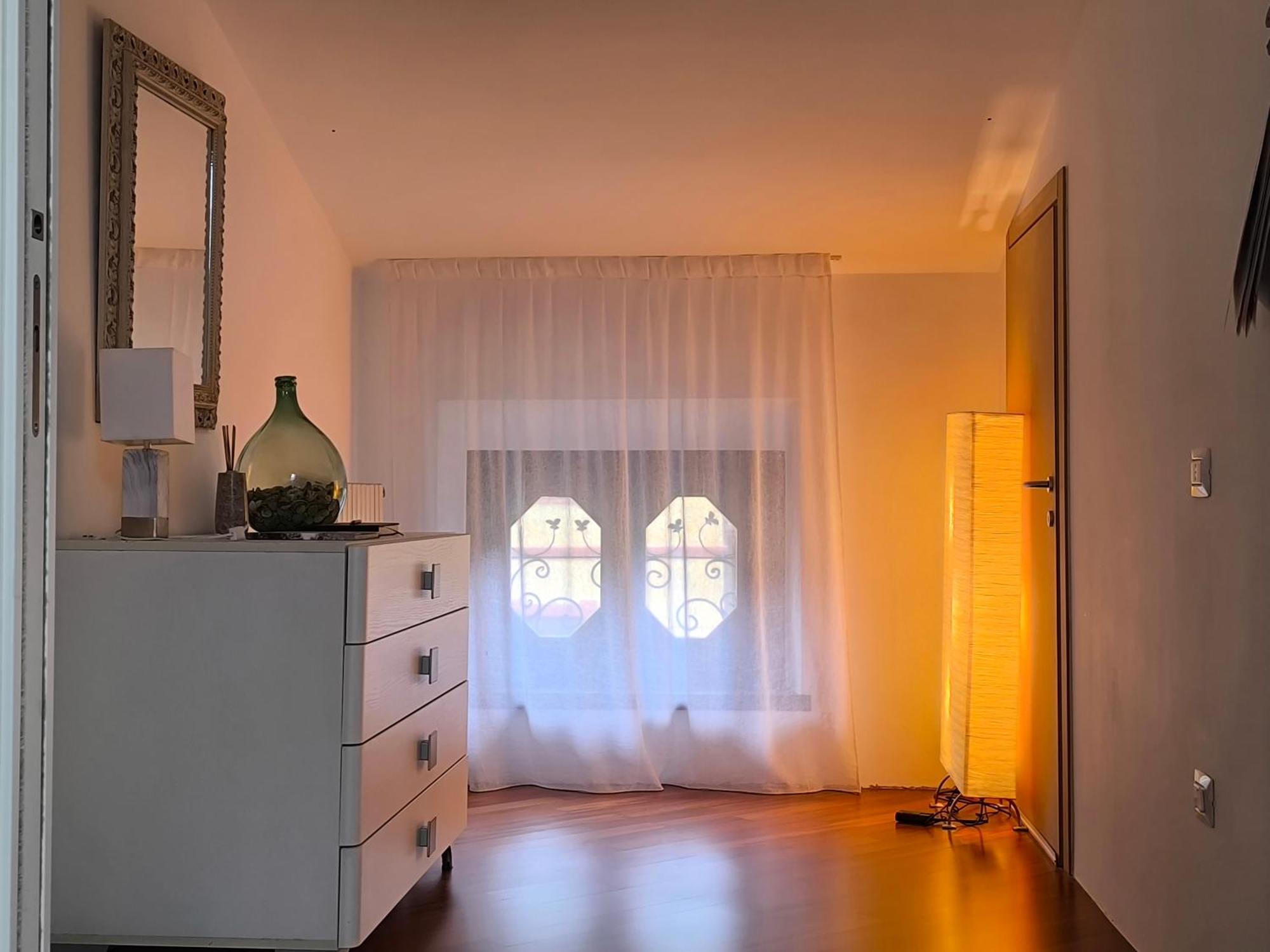 Villa Riva Lago - Apartment With Parking Tavernola Bergamasca Dış mekan fotoğraf